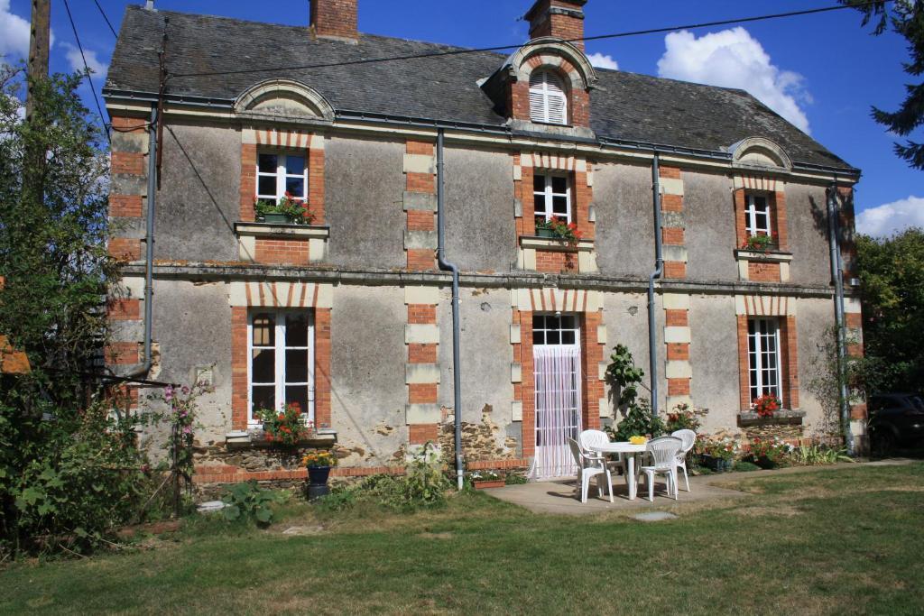 Chateau Le Breil Cholet Habitación foto